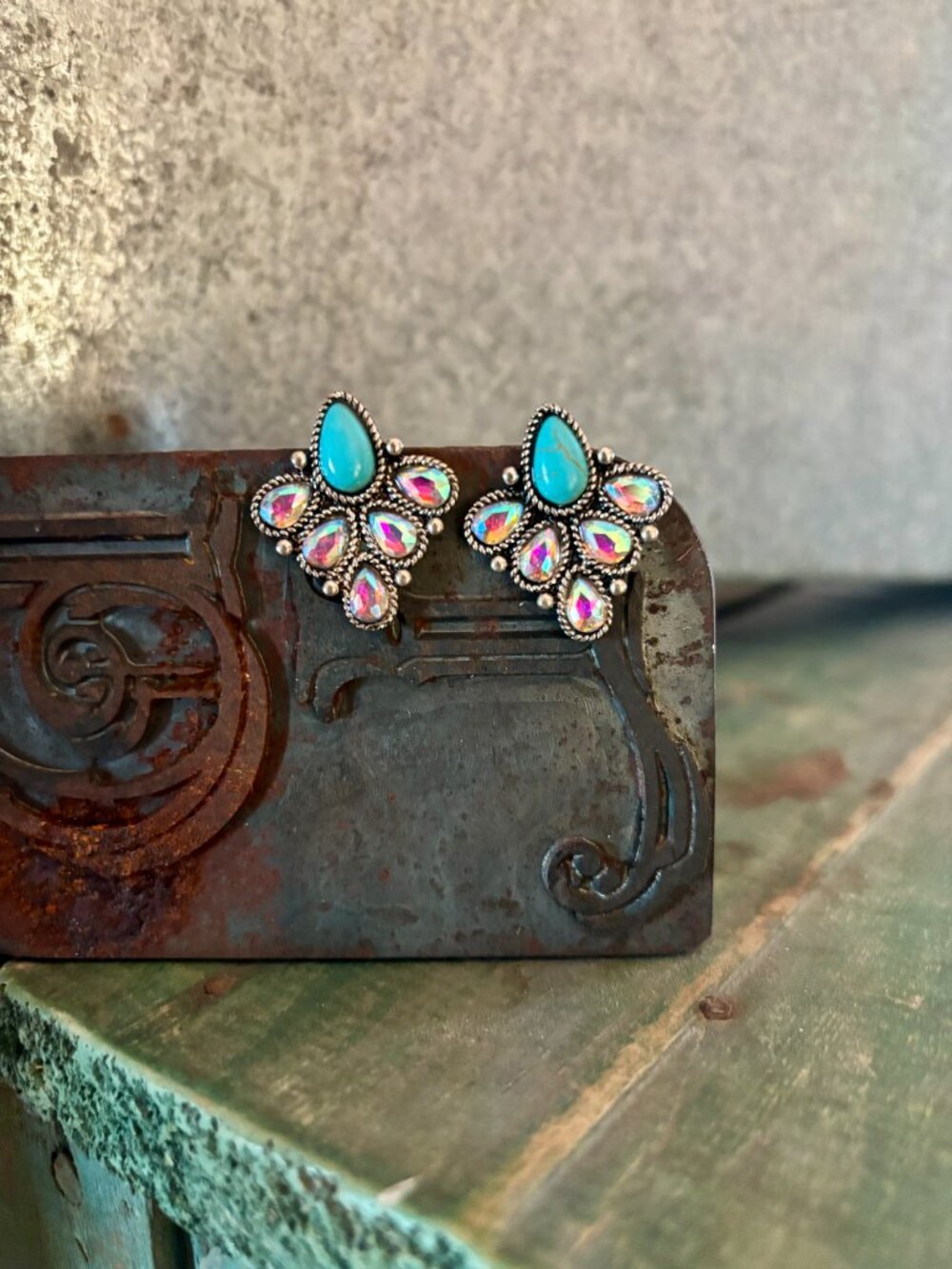Kylee Chandelier Turquoise & Rhinestone Earring